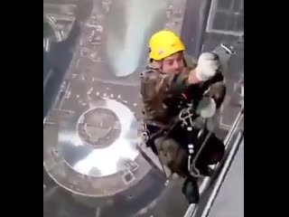 Снял детишкам видео