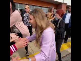 Millie arriving at ulta beauty