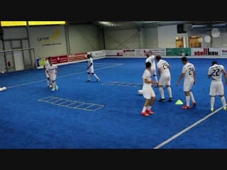 Modern soccer training like jose mourinho pass and speedtraining combined