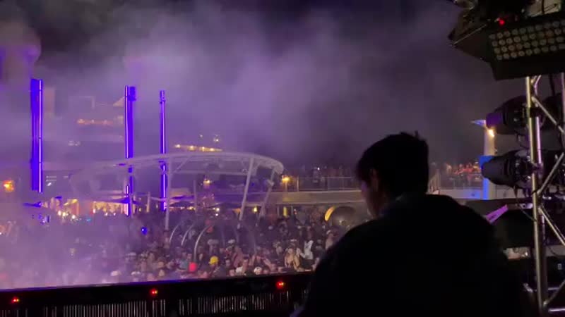 Jauz on holy ship