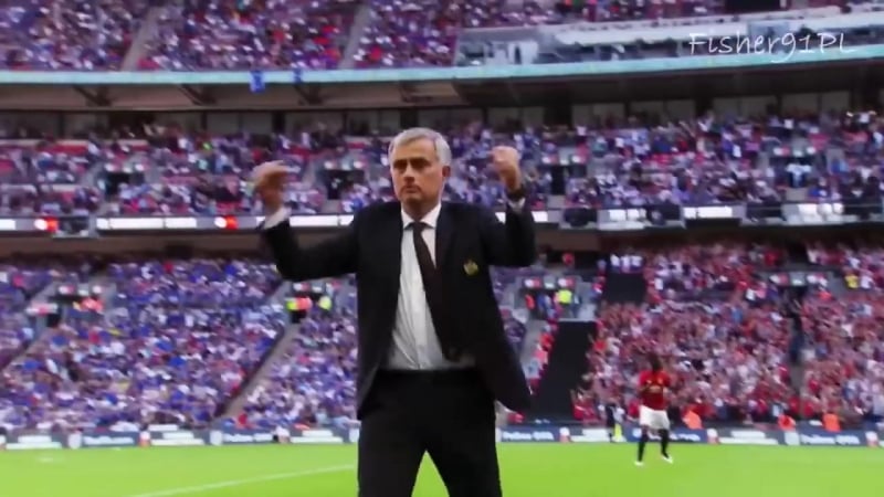 Футбол лига европы финал аякс манчестер юнайтед молодость и задор против опыта