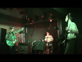 The anchors stand on the bright side