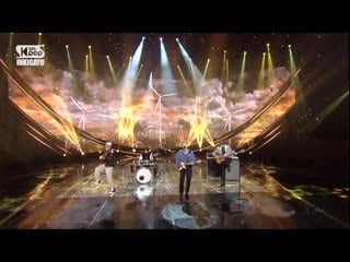 Lucy snooze @ inkigayo 201129