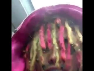 Lil pump sippin lin on the plane ✈