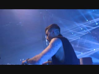 Headhunterz live @ reverze 2019