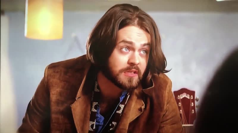 Джои бэйти в сериале «mount pleasant»