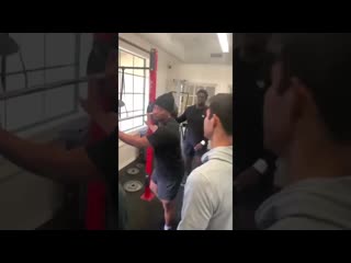 Saquon barkley intense leg day training with miles sanders, squats 30 yard spr