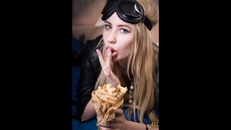 Едим шаверму с bella mur nigonika live