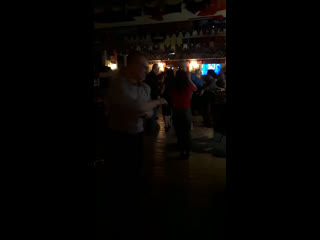 Baile caliente greensleeves