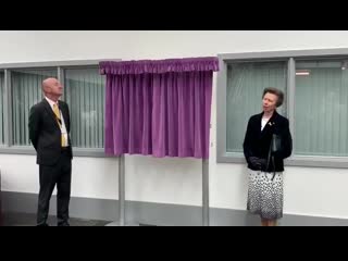 Hrh the princess royal unveils a special plaque to mark the opening of the stonehenge school extension