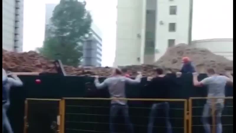 «гонка героев» у метро «калужская»