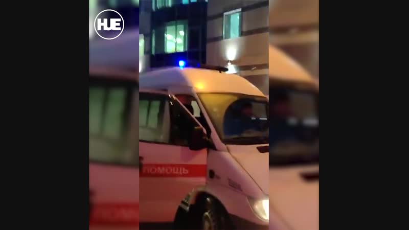 Мадишники не пропустили скорую помощь с тяжелым больным в салоне