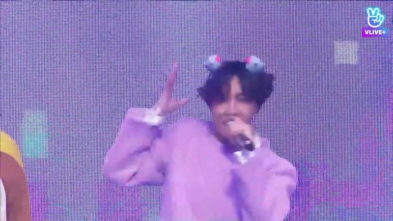 180613 bts anpanman (bt21 debut stage)