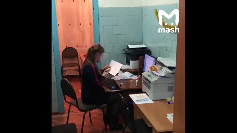 В школе под красноярском учительскую перенесли в туалет