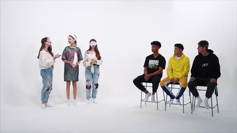 {арина данилова} близняшки из тик тока раздели парня на шоу свидание вслепую