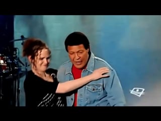 Chubby checker lets twist again