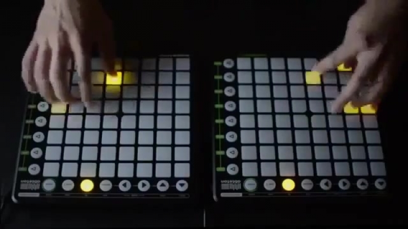Skrillex на драм машине 2015