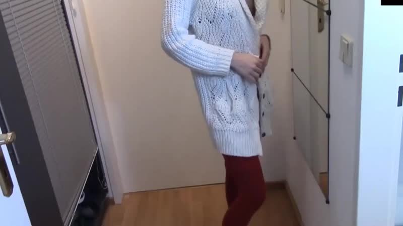 Немецкая девушка получает посещение от