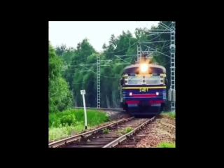 Dancing train (full video) thomas jack booka shake (1) mp4