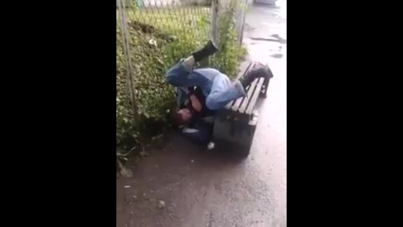 Долго искал удобную позицию