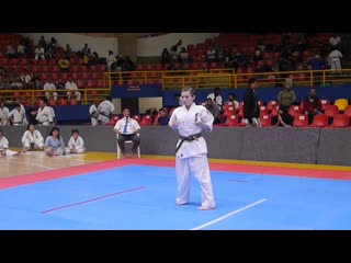 Mariana silva campeã kata campeonato paulista de kyokushin 2019