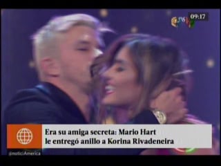 Era su amiga secreta mario hart le entrego anillo a korina rivadeneyra