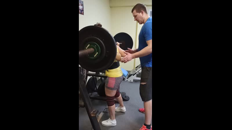 Тренироа 20 01 20, присед 72*8, иман