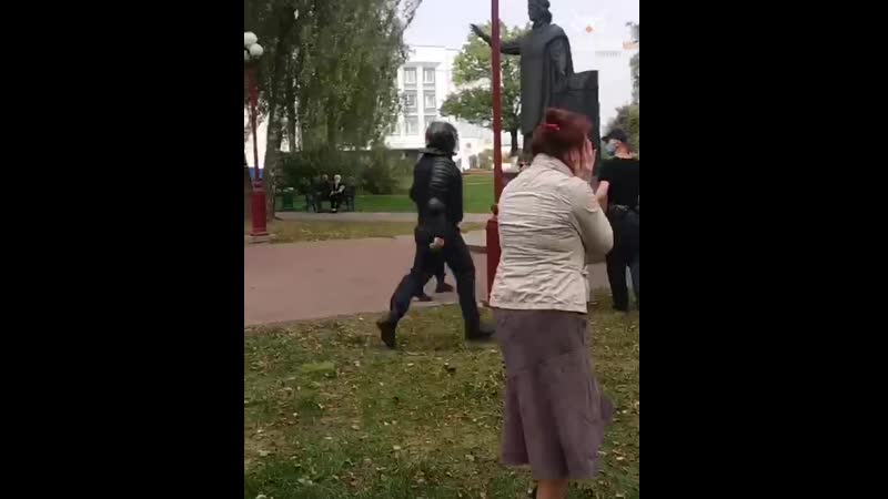 Людзі і карнікі