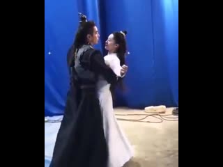 Titbits from thewolf filming wangtalu 王大陆 liqin 李沁