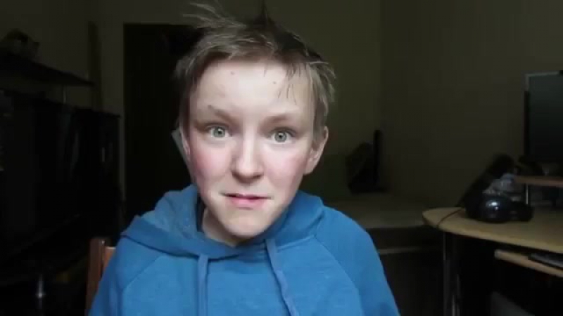 Школьник рассказывает о том, что земля плоская