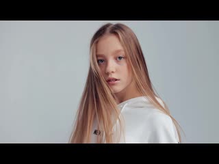 Model videotest lisa