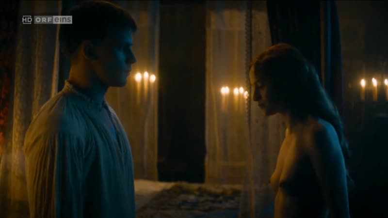 Лили эппли, криста тере максимилиан / lili epply, christa théret maximilian das spiel von macht und liebe ( 2017 )