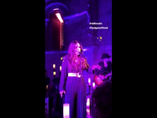 Demi lovato performing at the met cloisters in new york city, ny october 20