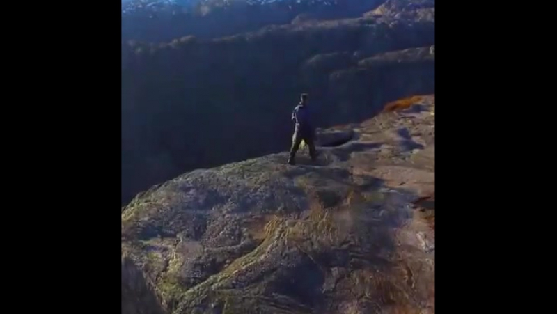 Ұлы аллаһтың нығметтерін ұшып жүріп аралау