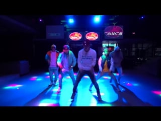 Julian trono kiss kiss ft fmd porn