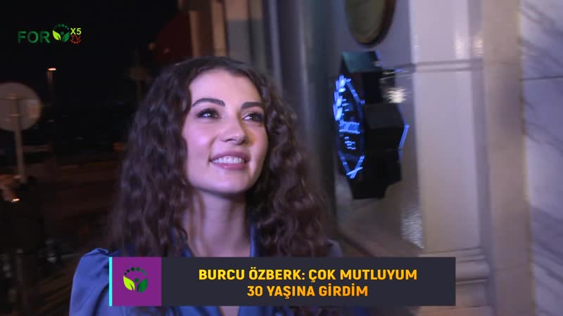 30 yaşina gi̇ren burcu özberk mutluluğunu keli̇melere nasil döktü؟