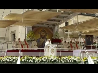 Папа римский франциск упал в обморок польша 2016 г