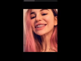 Блядский язычок👅💦