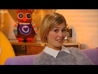 Cbeebies bed time story rosamund pike spaghetti with the yeti #topnotchenglish