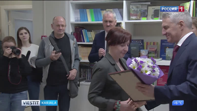 Karjalan tasavallan päämies artur parfentshikov on vieraillut periodika kustantamossa