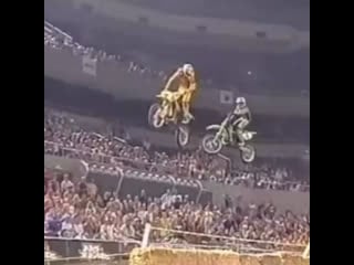 Tempos que não voltam mais @travis pastrana two stroke sx