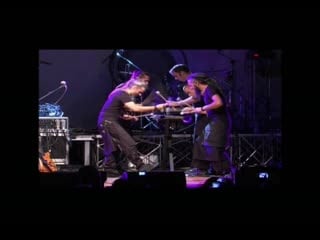 Lazuli 9 hands around the marimba live @ l'abeille rode (2013)