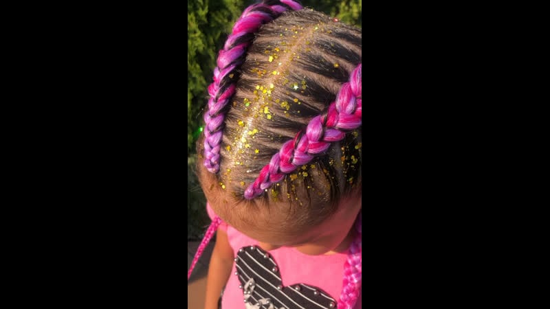 Боксёрские косы, украсили блеском