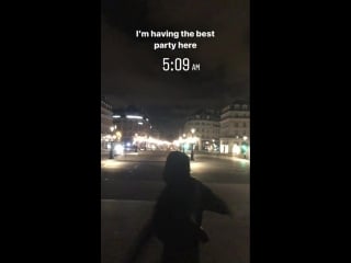 Sasha belyaeva in paris / @sashabelyaevaa