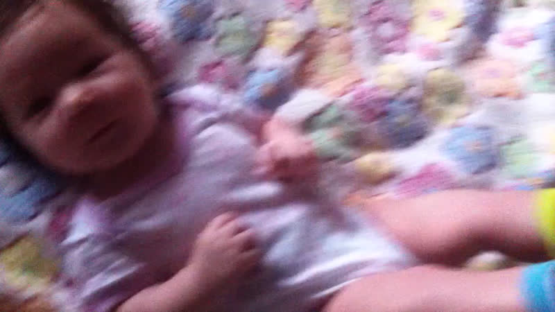 Аришка и ее клевые носочки