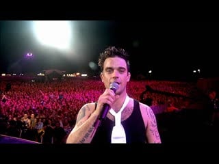 Robbie williams live at knebworth (2003)