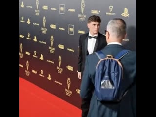 Gavi was just there lost waiting for pedri so pedri told him to face the cameras please