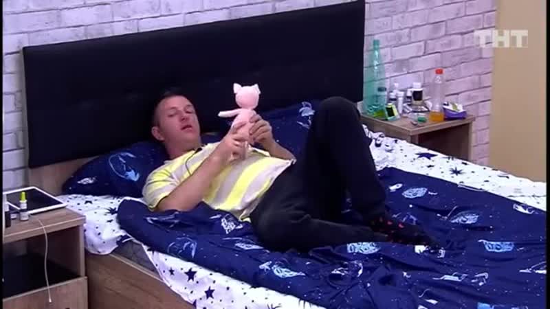 Суп и каша которые готовит яббарову его жена ему надоели