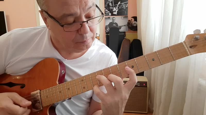Из рубрики "гитарные разминки" вариант chord melody на стандарт "there will never be another you" 😊