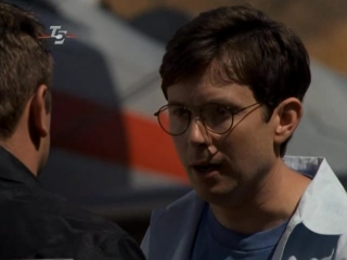 Soldier of fortune s01e05 alpha dogs satrip xvid ru 1997